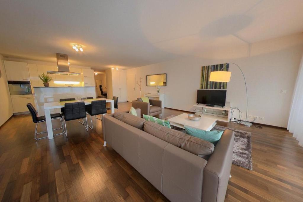 Relax And Recharge By The Lake! Modern Morges Apartments, Ap26 Exterior photo